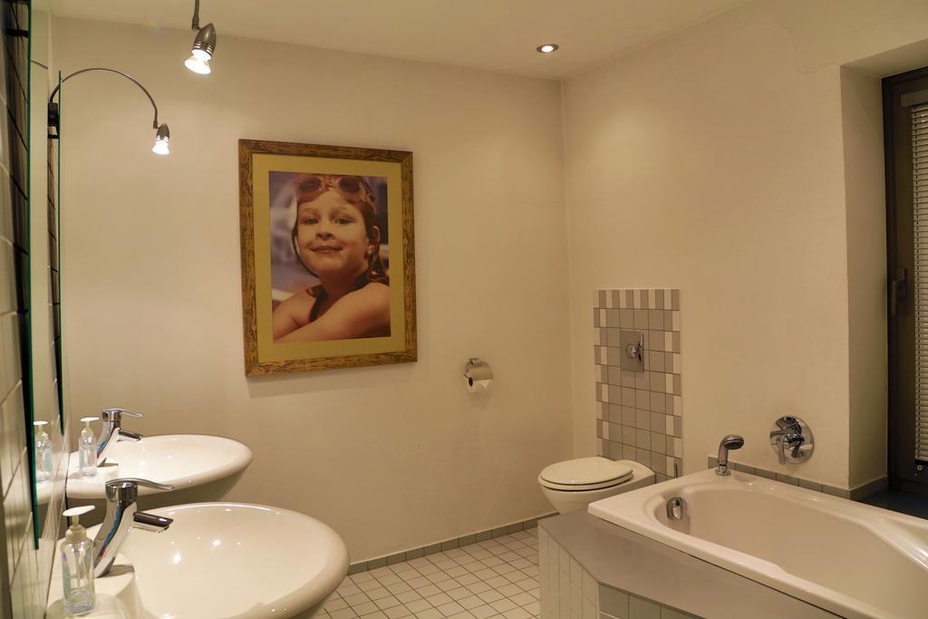 Hajnal Nyaralohaz Villa Balatonfenyves Bagian luar foto